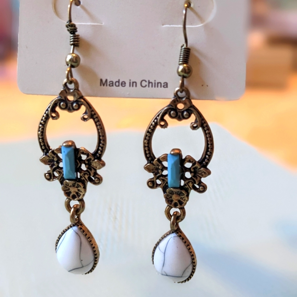 NEW Turquoise Antique Gold Costume Earrings